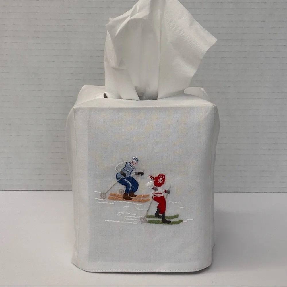 Anthropologie Embroidered Tissue Cover “Skier Jack”  Square Tissue Box Style NWT - Picture 4 of 7